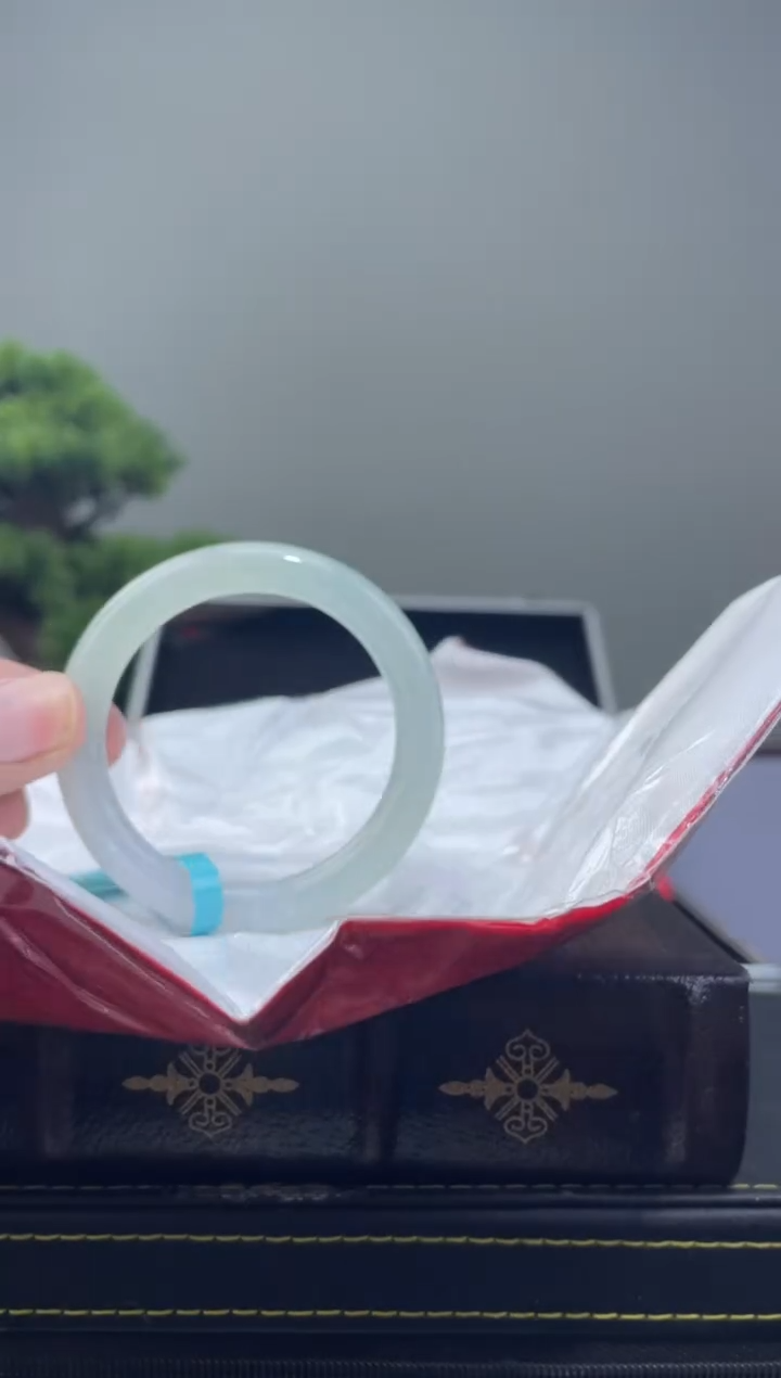 【闪购商品】翡翠手镯未镶嵌手镯4