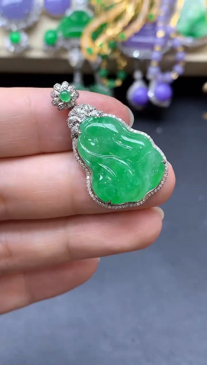 翡翠18K金镶嵌颈饰477-中国好珍宝