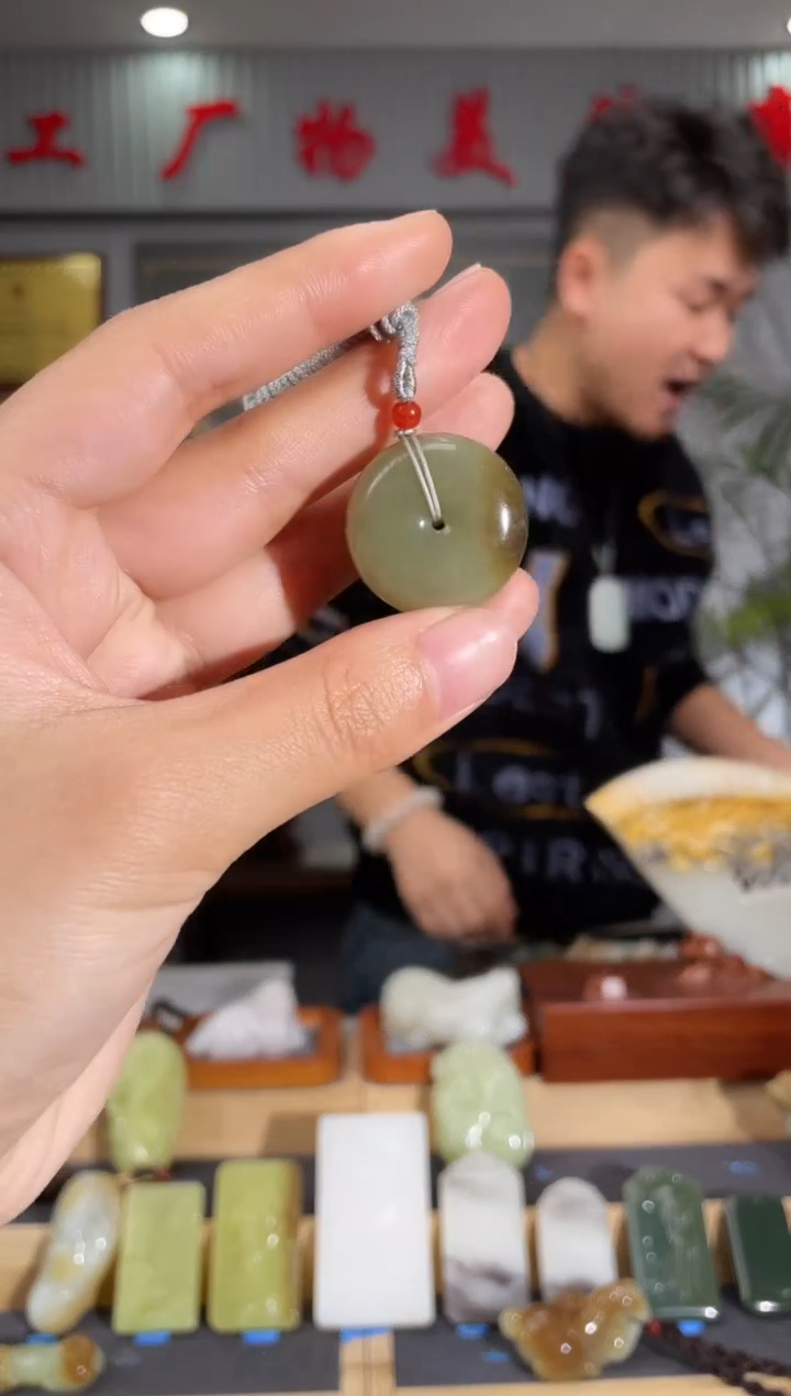 【闪购商品】和田玉颈饰未镶嵌拍一发一 多样性发货
