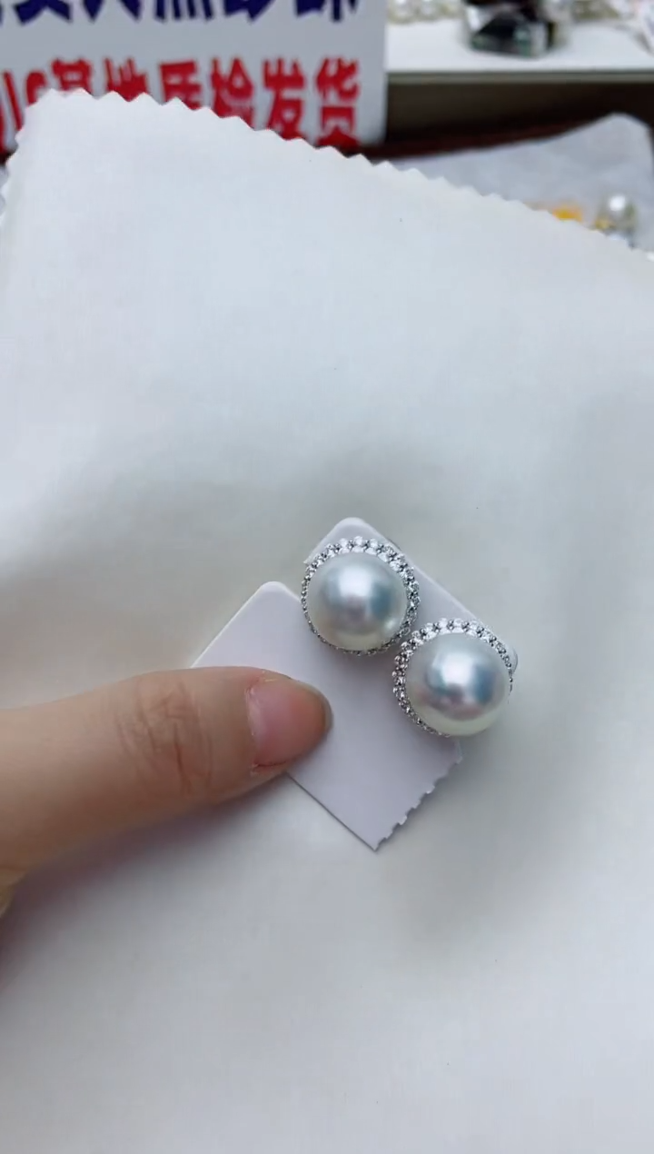 【闪购商品】海水珍珠耳饰银S925镶嵌A61