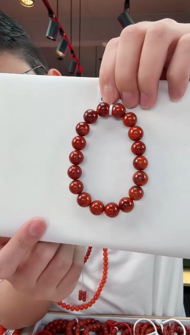 【闪购商品】南红玛瑙未镶嵌瓦西手串11+一个/条