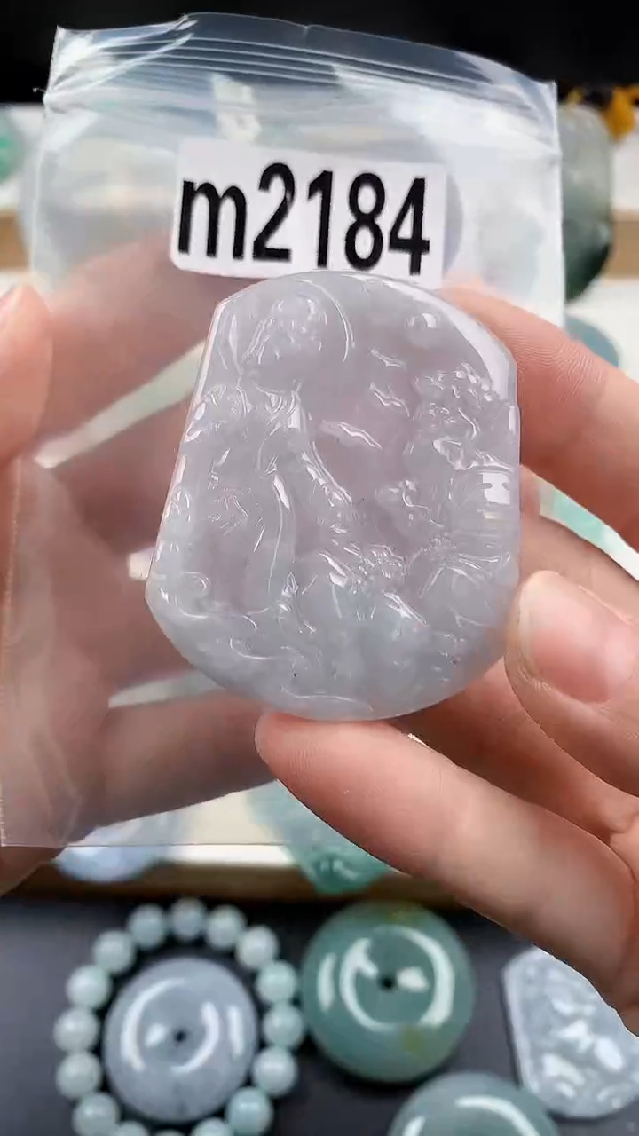 颈饰未镶嵌翡翠天然翡翠吊坠挂件