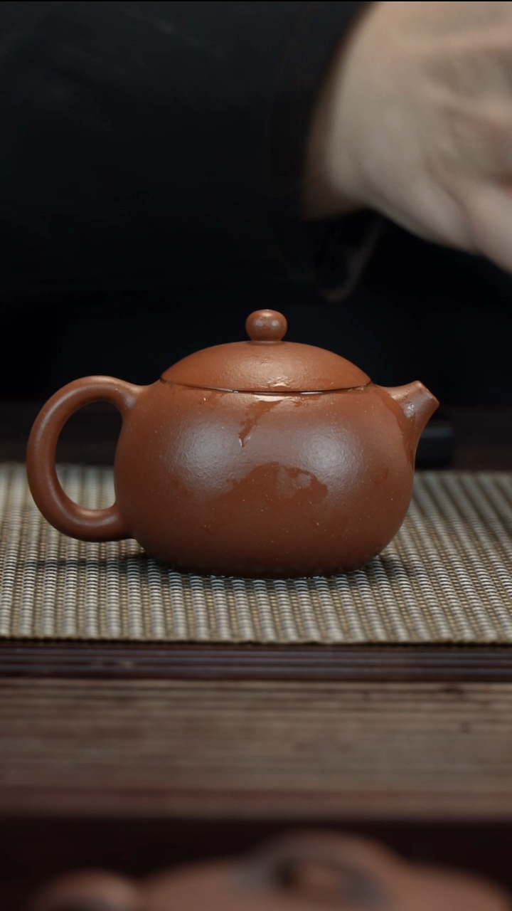 紫砂茶壶红黄泥西施半手工