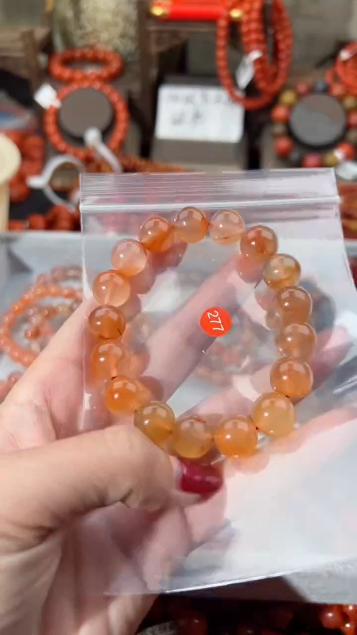 【闪购商品】南红玛瑙手串未镶嵌12+