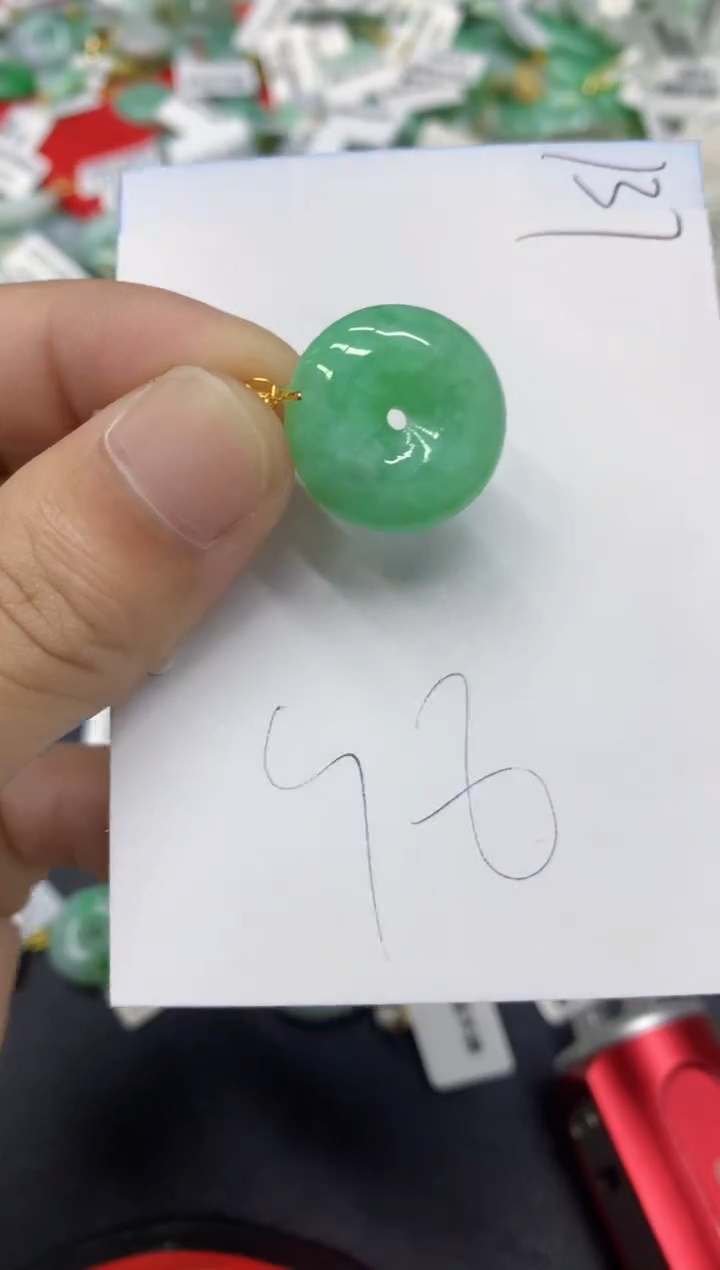【闪购商品】翡翠颈饰18K金镶嵌翡翠