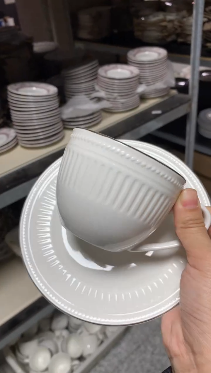 【闪购商品】瓷片陶瓷原单CC291餐具1个