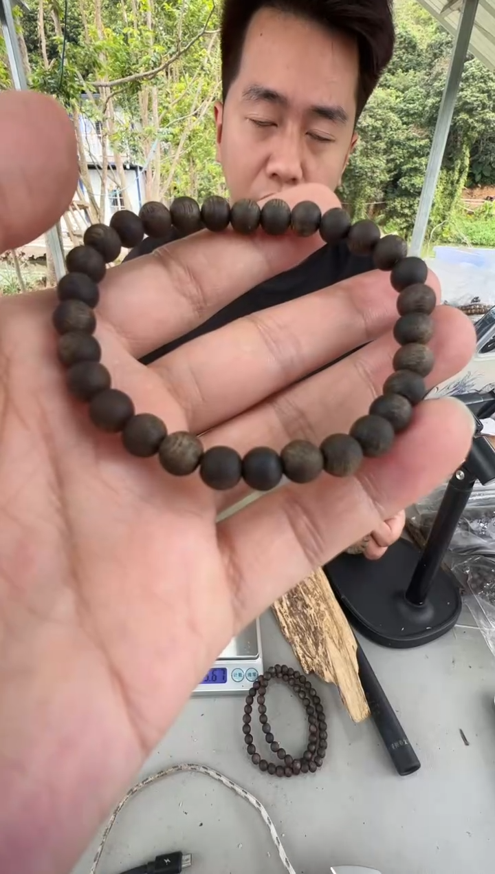 沉香沉香枕乌身沉水06圆珠单圈多样性发一