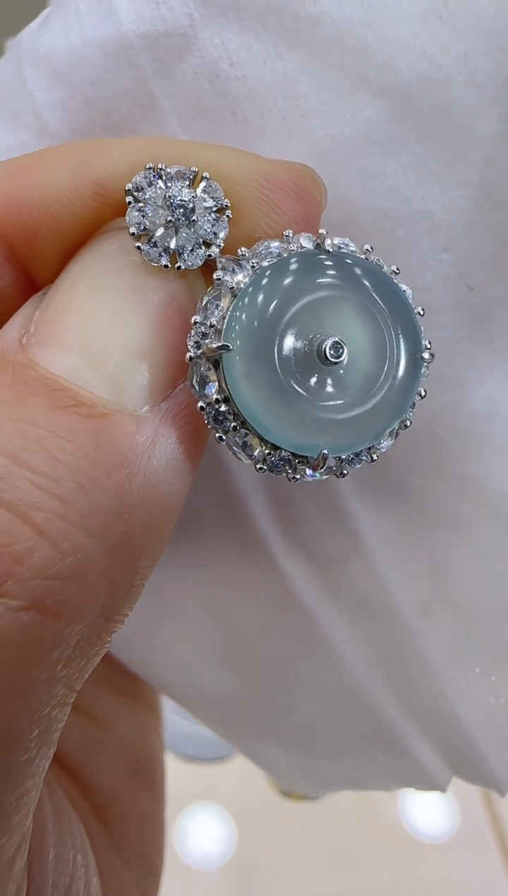 【闪购商品】翡翠吊坠(不含链)银S925镶嵌团购多样性发一件