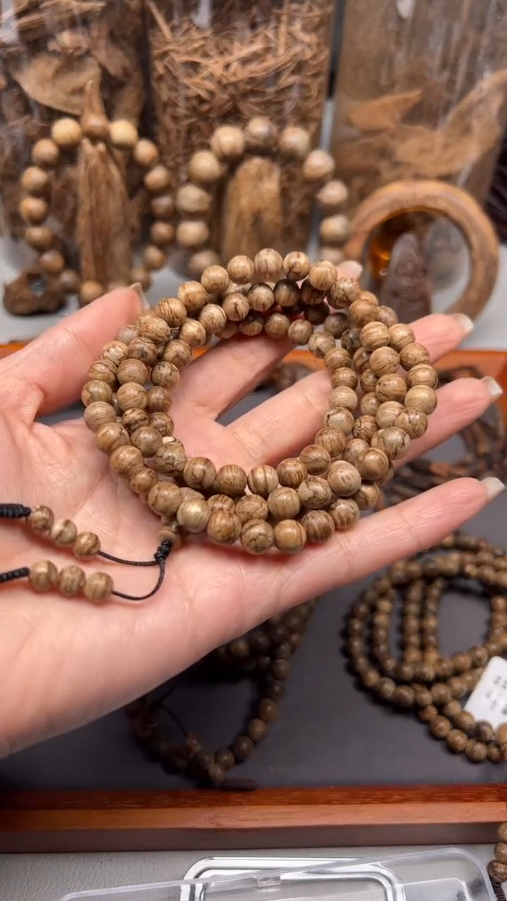 【闪购商品】沉香手串马泥涝0.75*108 14.5g