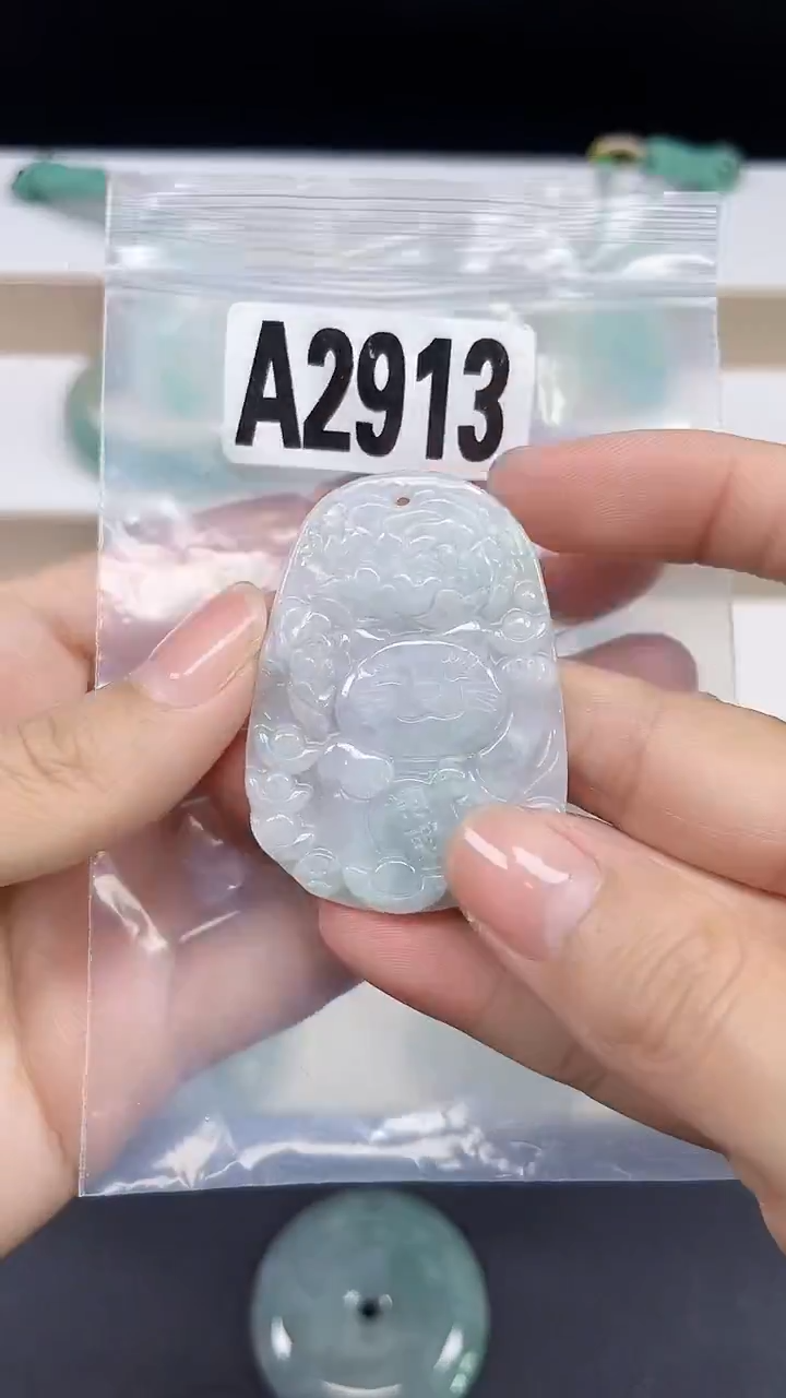 颈饰未镶嵌翡翠天然翡翠吊坠挂件