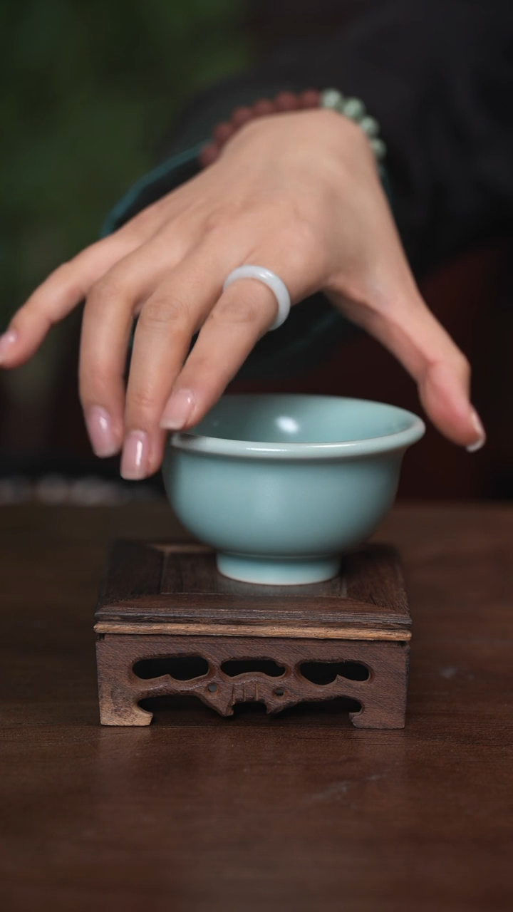 【闪购商品】清凉寺原产地仿古釉手工汝瓷压手杯