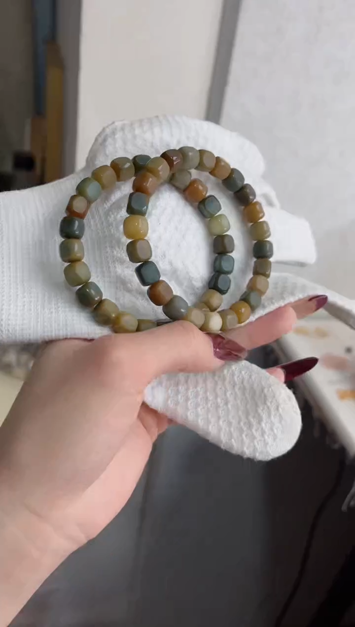 【闪购商品】菩提根/象牙果手串R15干磨六方8mm