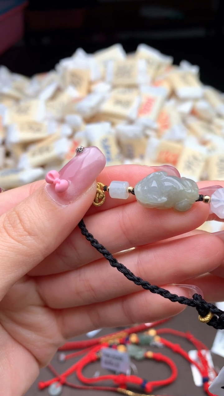 【闪购商品】翡翠手绳未镶嵌—