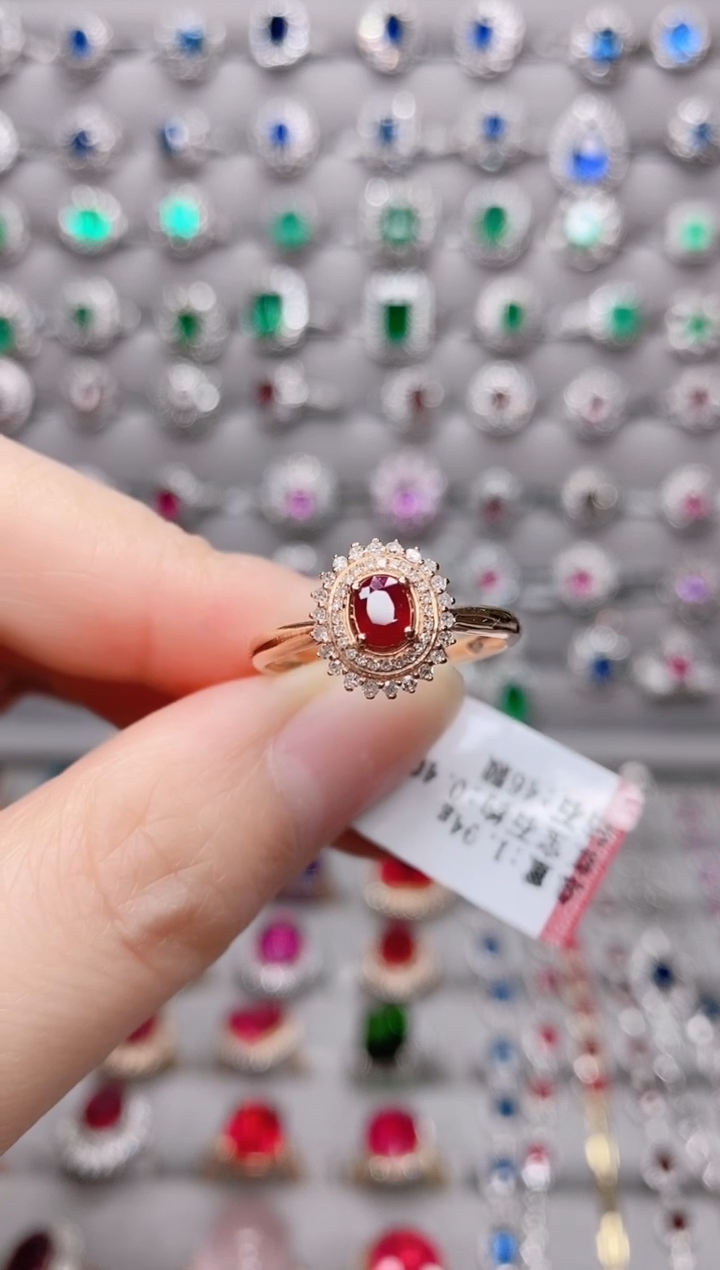 【闪购商品】红宝石18K金戒指18K金镶嵌.