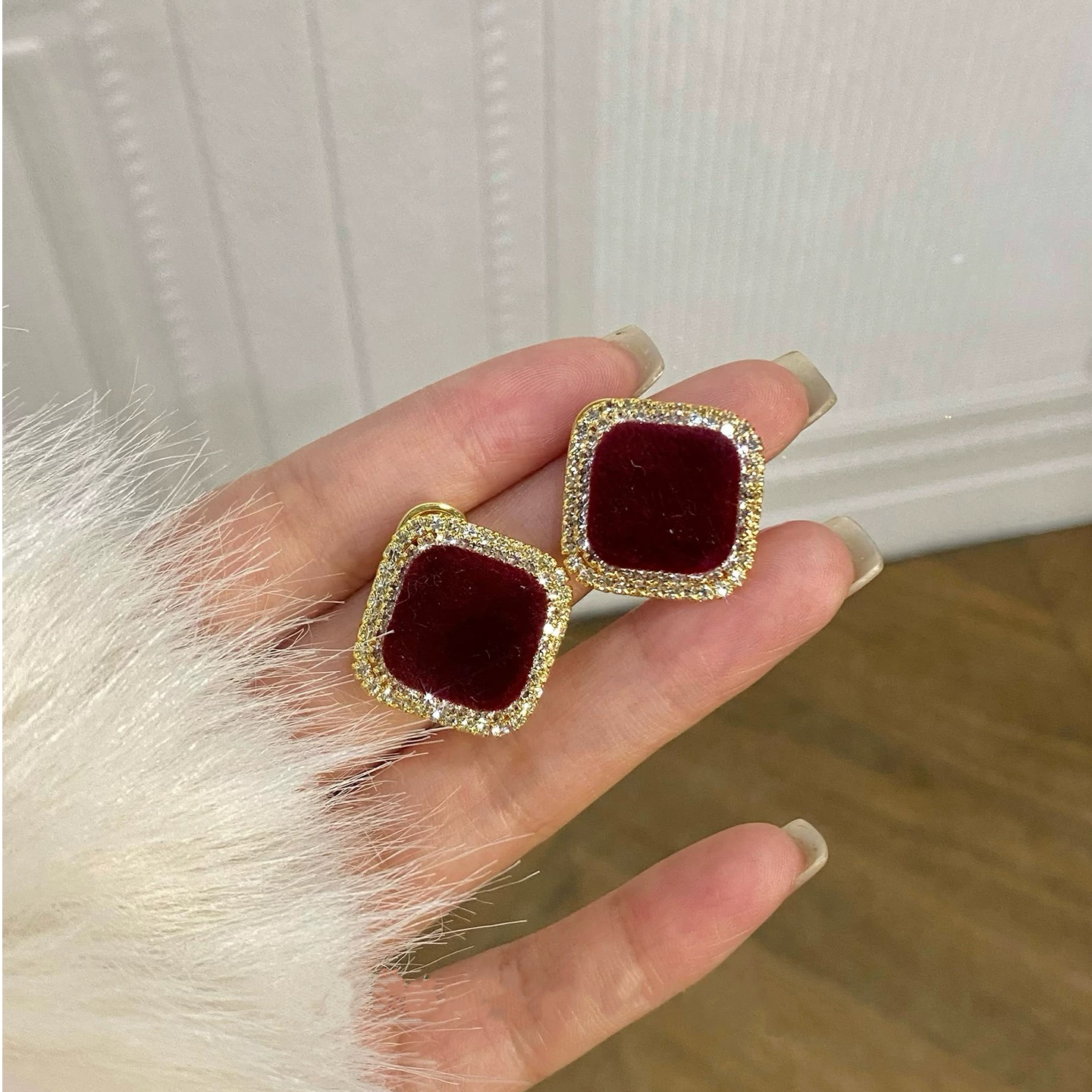 铜合金耳饰 秋冬红色植绒方形耳钉高级气质耳环3306