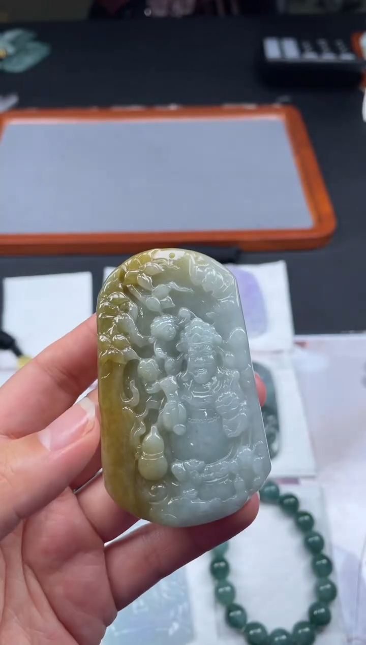 【闪购商品】定制翡翠未镶嵌01-22HDJT0128467