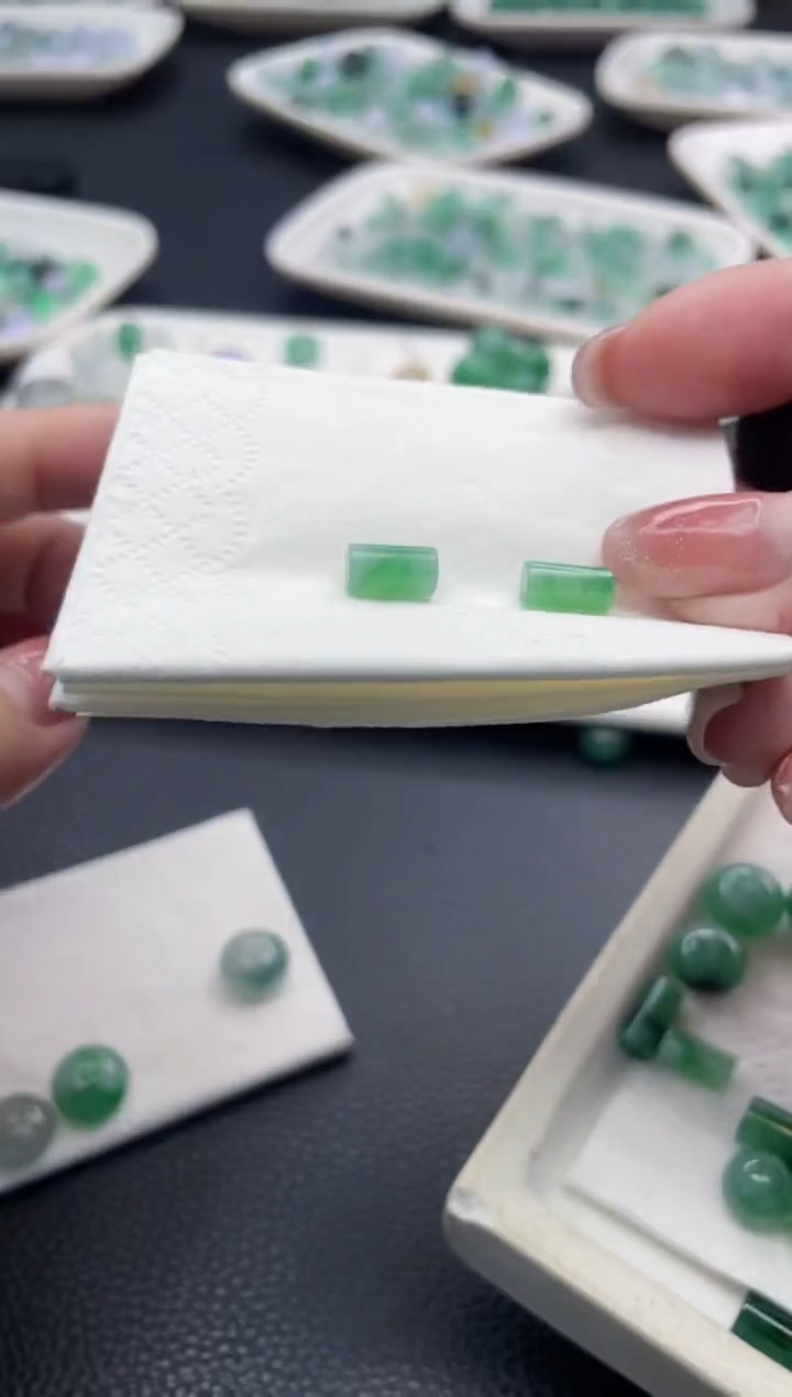 【闪购商品】定制翡翠未镶嵌珠子