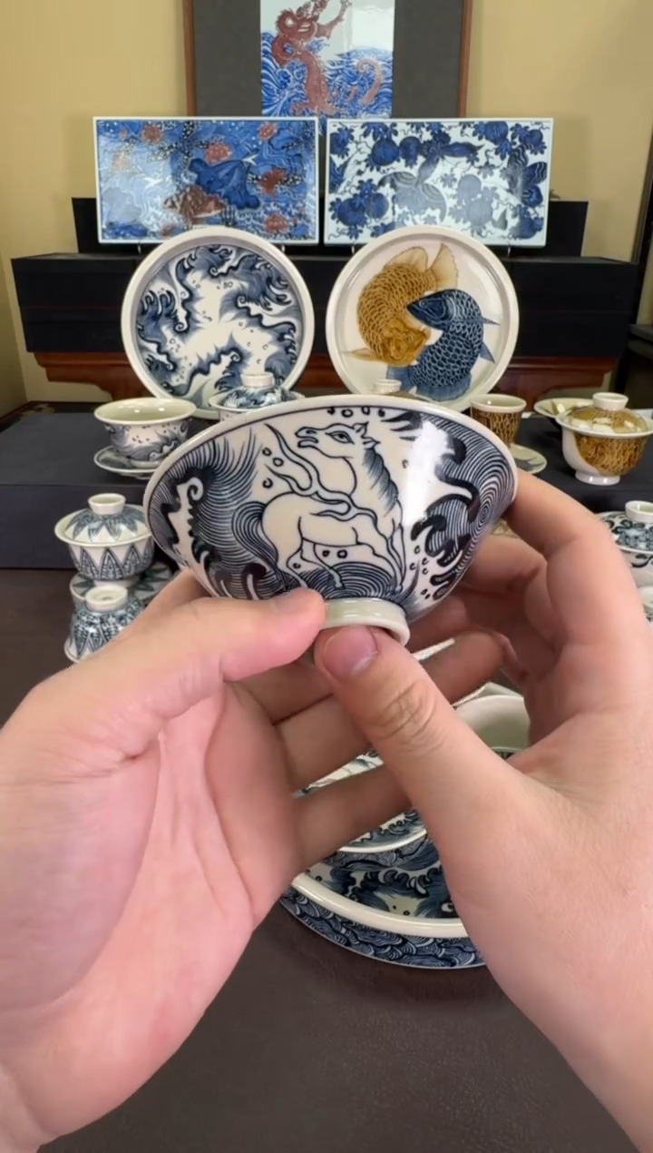 【闪购商品】瓷片二号釉天马纹斗笠杯