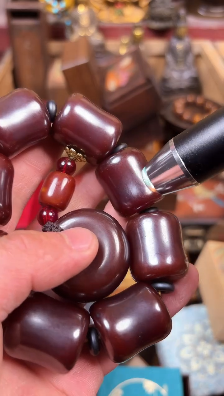 【闪购商品】蜜蜡耳饰未镶嵌------------------