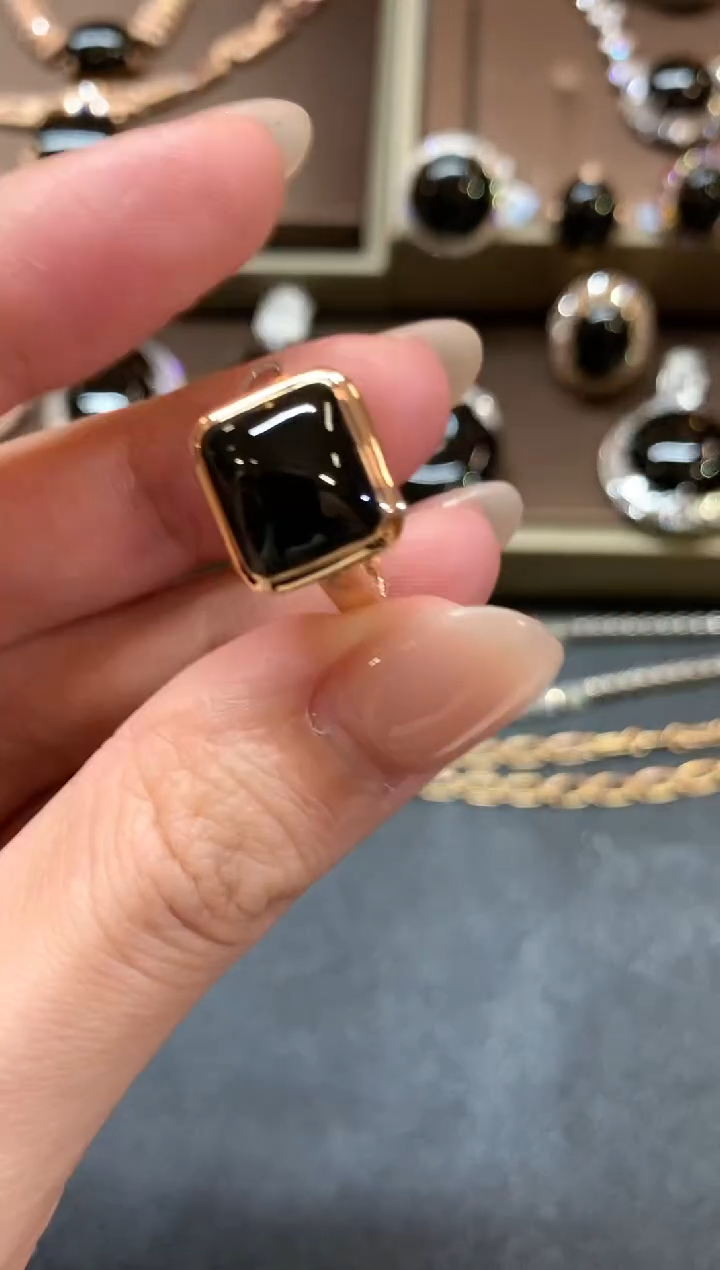 【闪购商品】翡翠戒指18K金镶嵌a5不退换