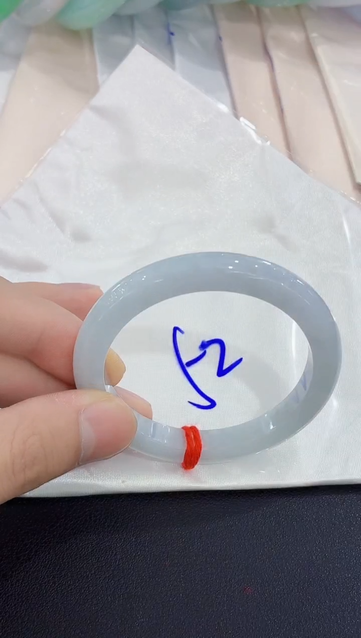 未镶嵌手镯翡翠翡翠手镯