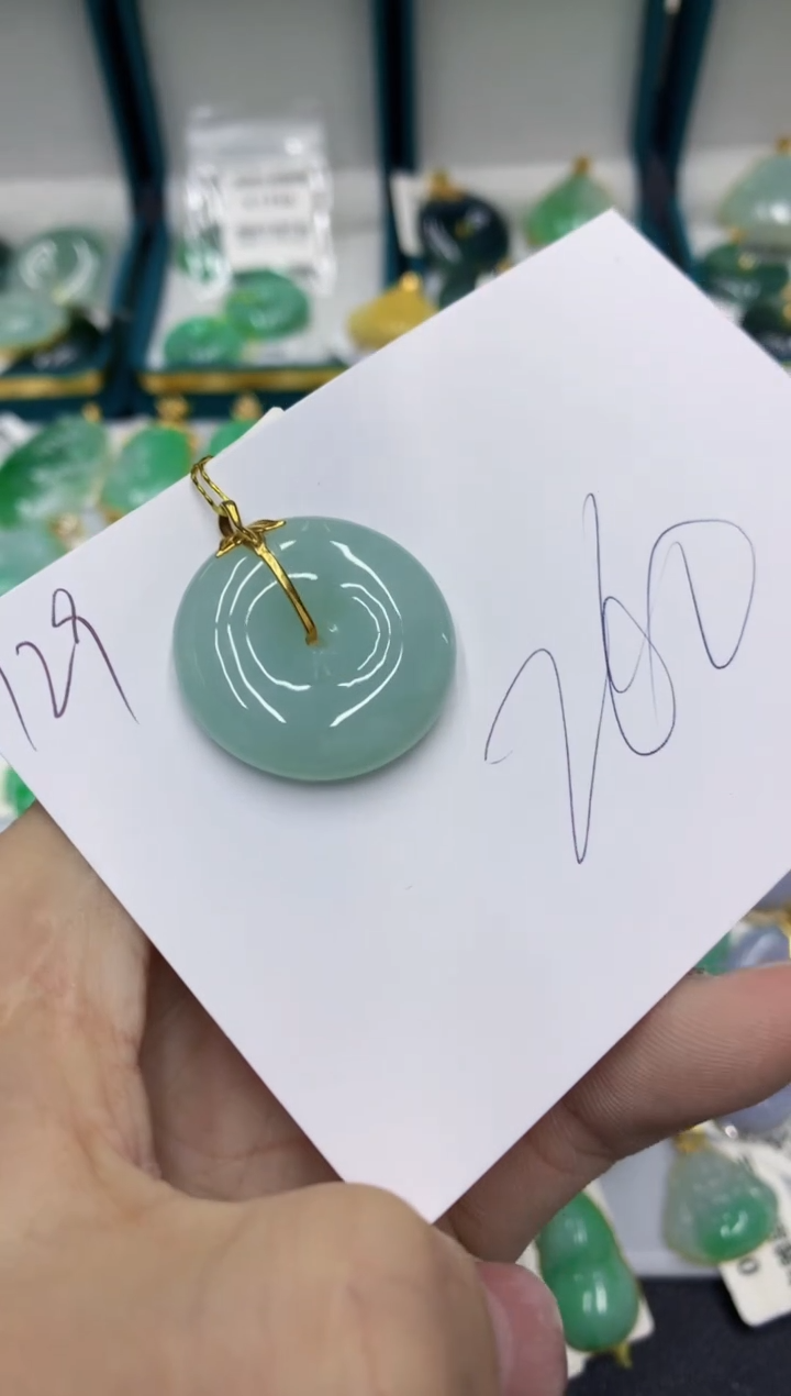 【闪购商品】翡翠颈饰18K金镶嵌号链接111111