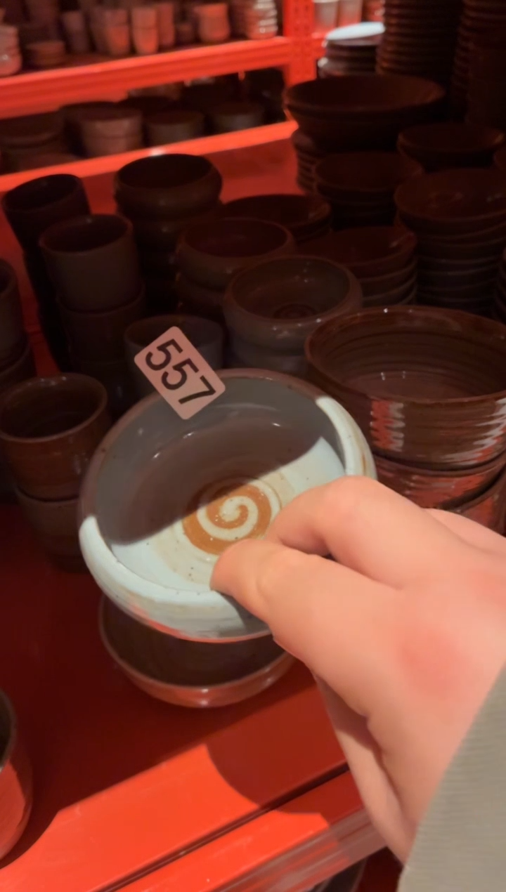 瓷片宇***哥557微瑕蓝麻点小碟1个