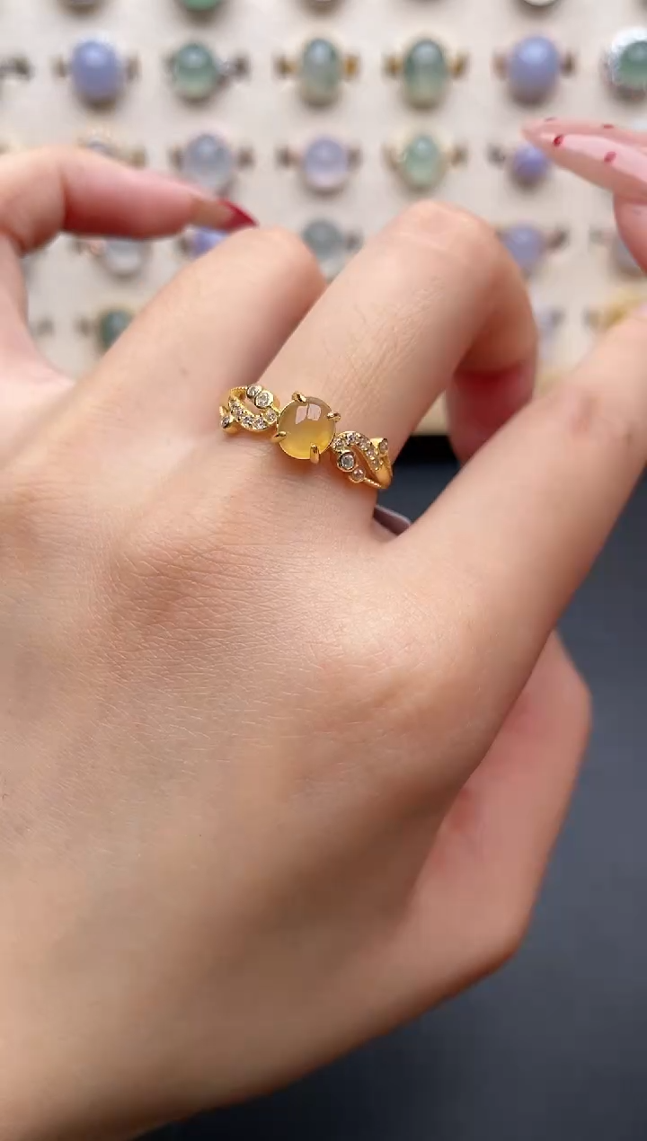 【闪购商品】翡翠戒指银S925镶嵌一物一证一礼盒