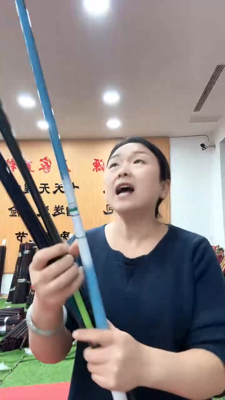 碳素2.7m样品竿随机发