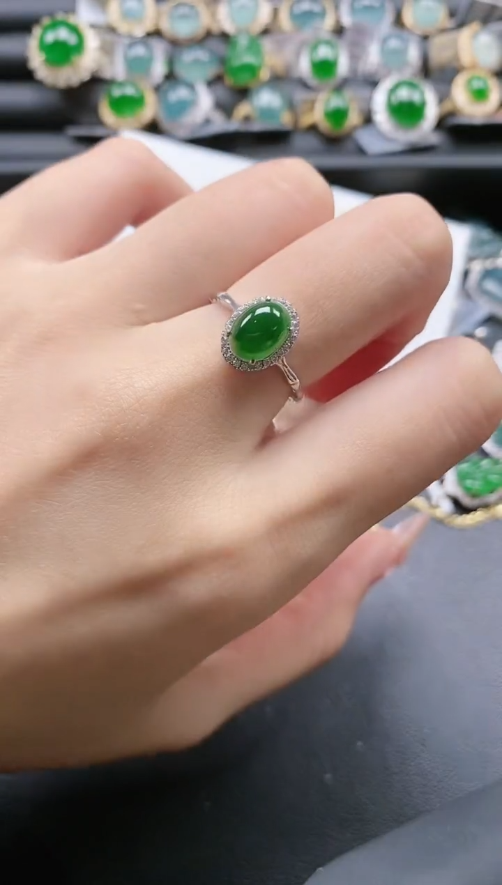 【闪购商品】翡翠戒指银S925镶嵌51511
