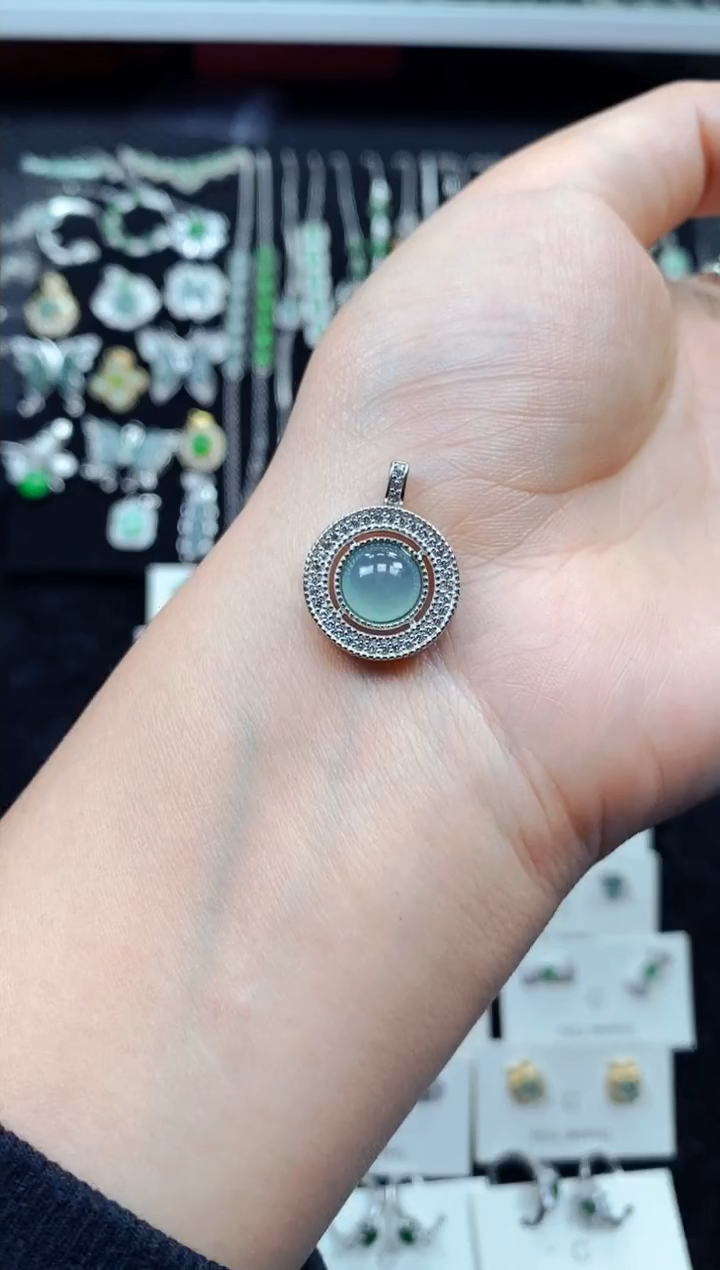 【闪购商品】翡翠颈饰银S925镶嵌2887