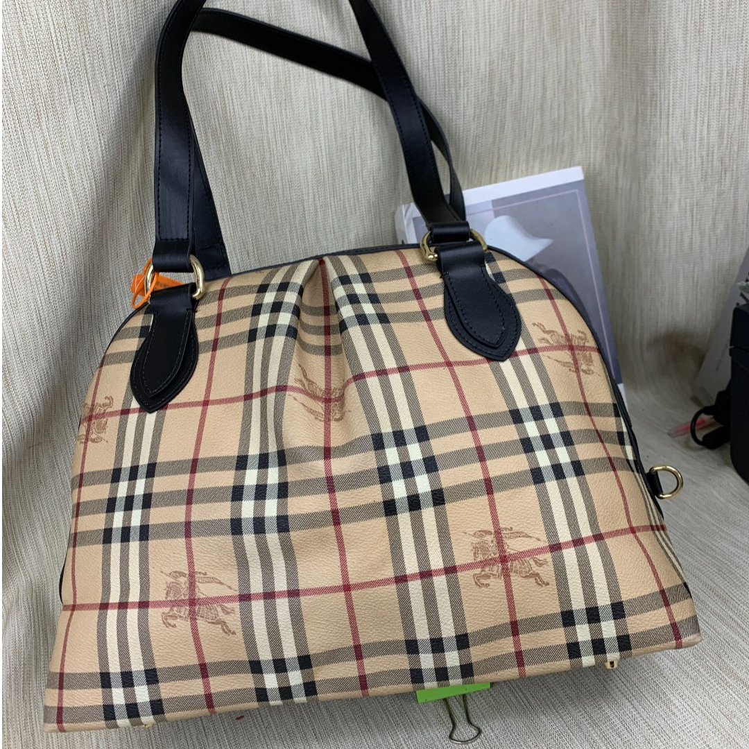 95新 BURBERRY/博柏利  格纹单肩包/EE09416033/6033