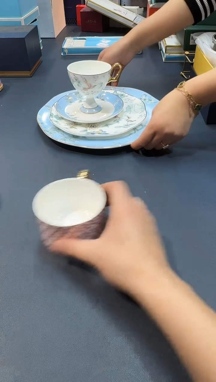 【闪购商品】碗E852-Y133全场正品，京东包邮