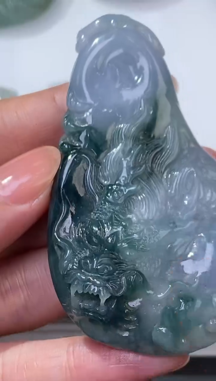 未镶嵌挂件翡翠374912   多人