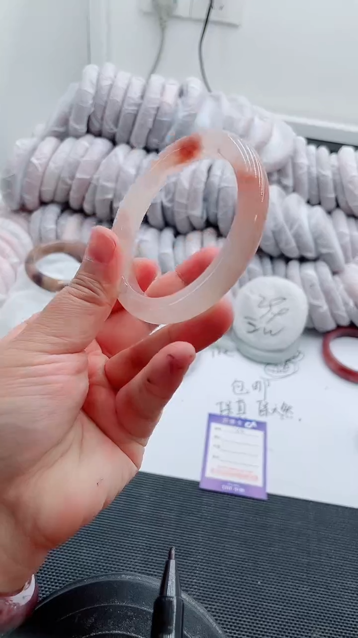 未镶嵌手镯石英质玉146-60-61