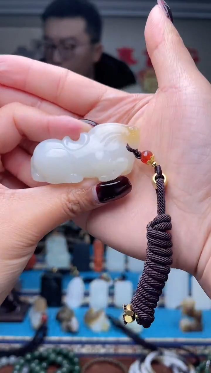 【闪购商品】和田玉挂件未镶嵌1