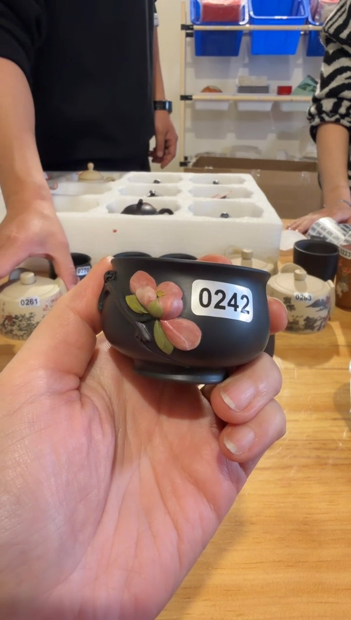 河**嫂板娘的茶茶具0242