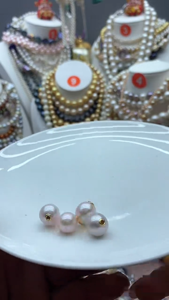 淡水珍珠未镶嵌颈饰1