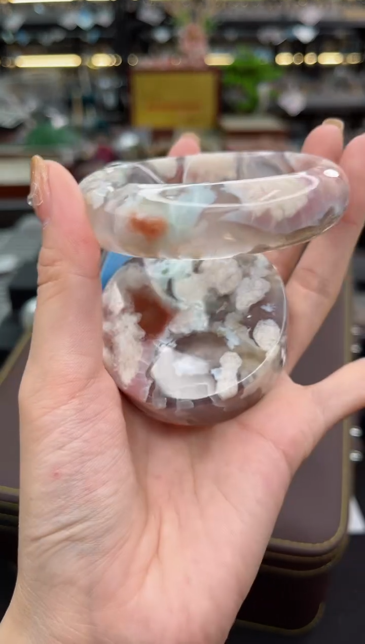 【闪购商品】石英质玉手镯未镶嵌60圈口（赠品镯心）7S8401235