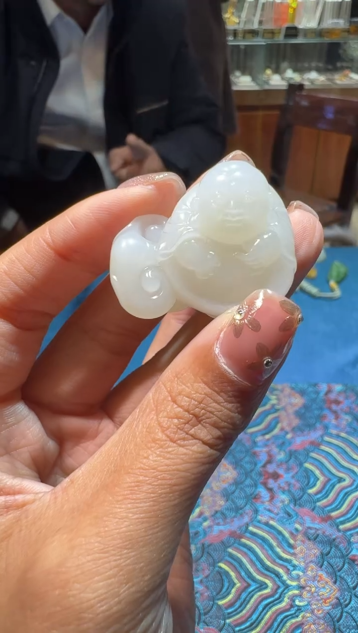 【闪购商品】和田玉79未镶嵌1.15谢大师