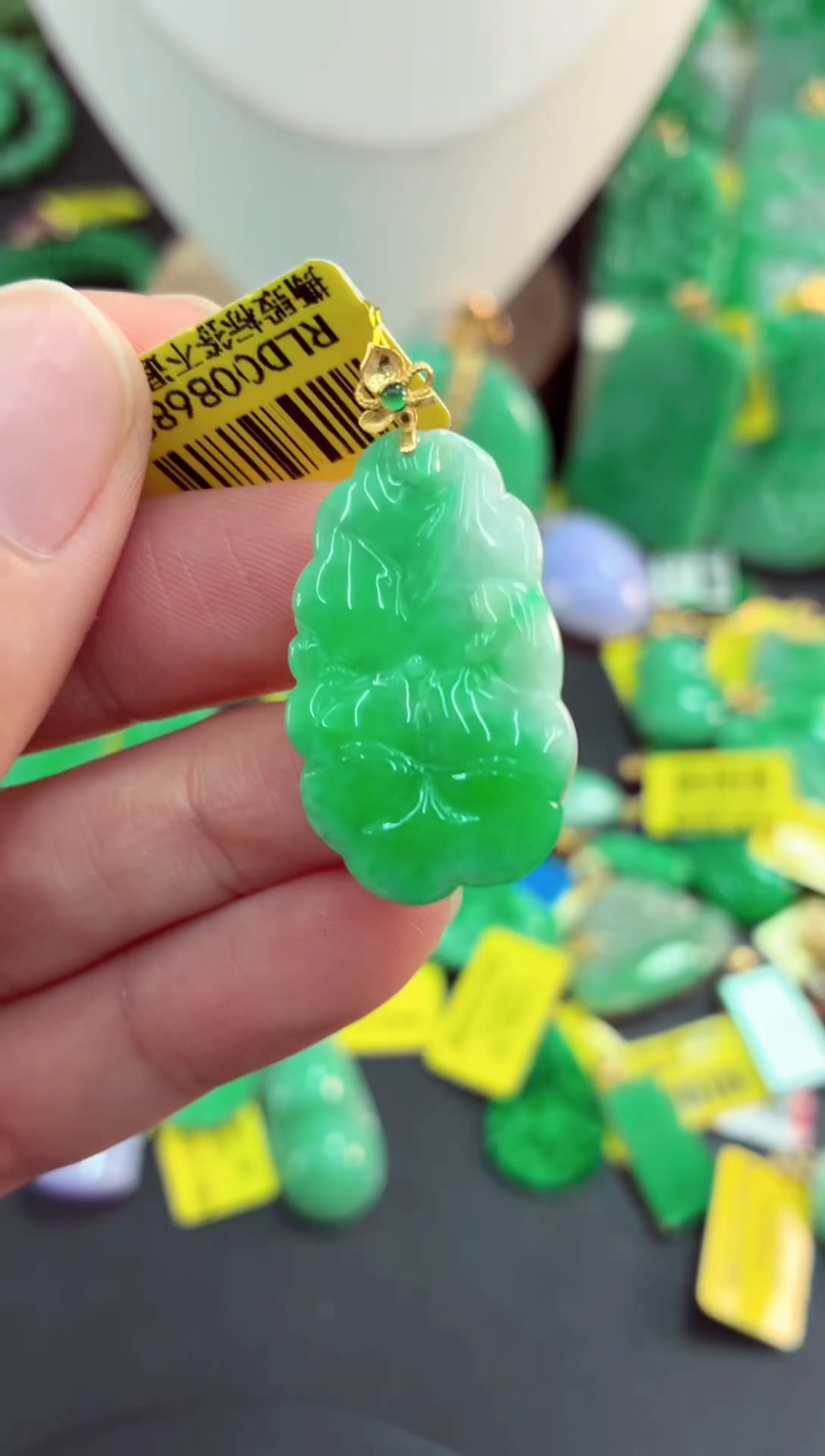 吊坠(不含链)18K金镶嵌翡翠天然缅甸翡翠A货