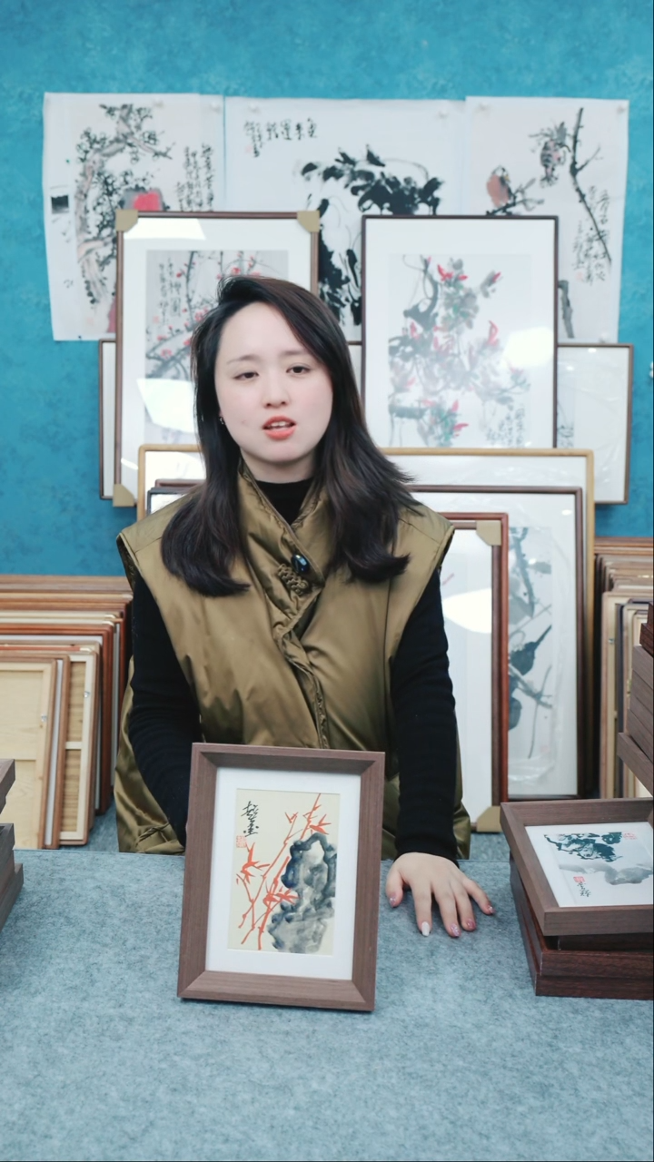 【闪购商品】国画8寸郑志超老师木质摆台