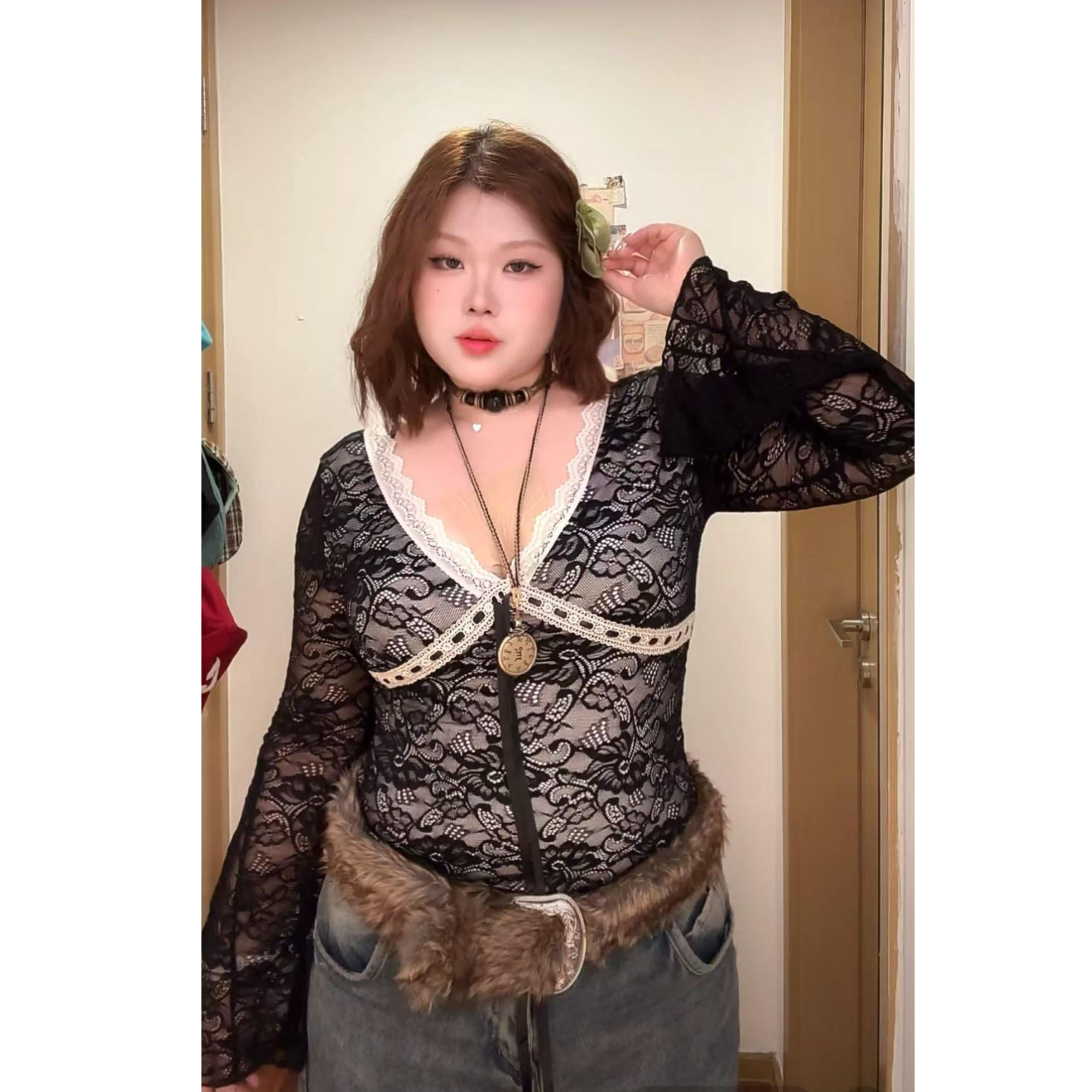 胡二家大码胖MM（灵气魔巫）复古亚比嬉皮风蕾丝V领显瘦Y2K长袖上衣