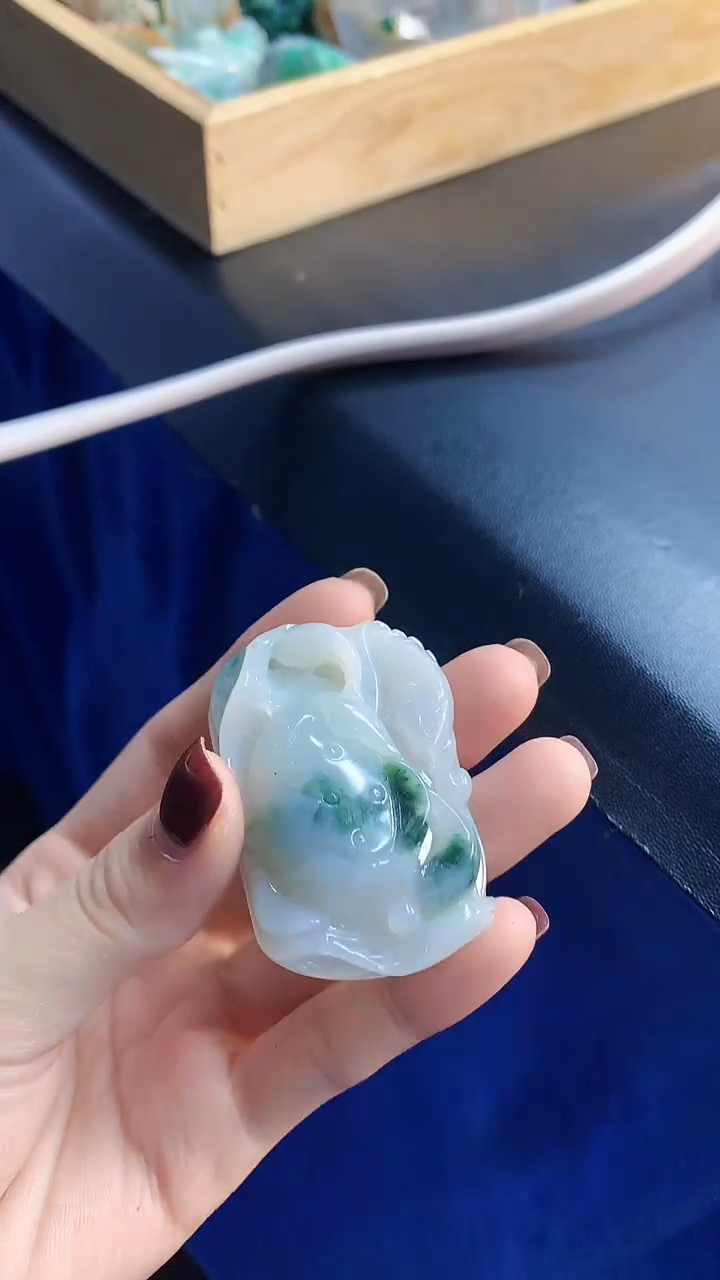 颈饰未镶嵌翡翠天然缅甸翡翠A货