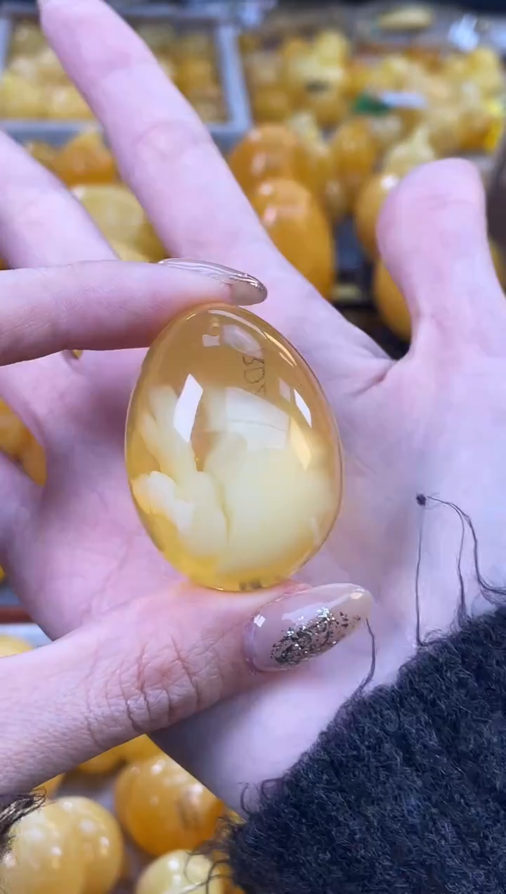 裸石琥珀未镶嵌J19