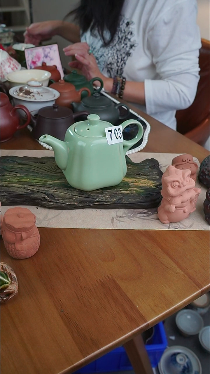 【茶瓷物语】青瓷茶壶703