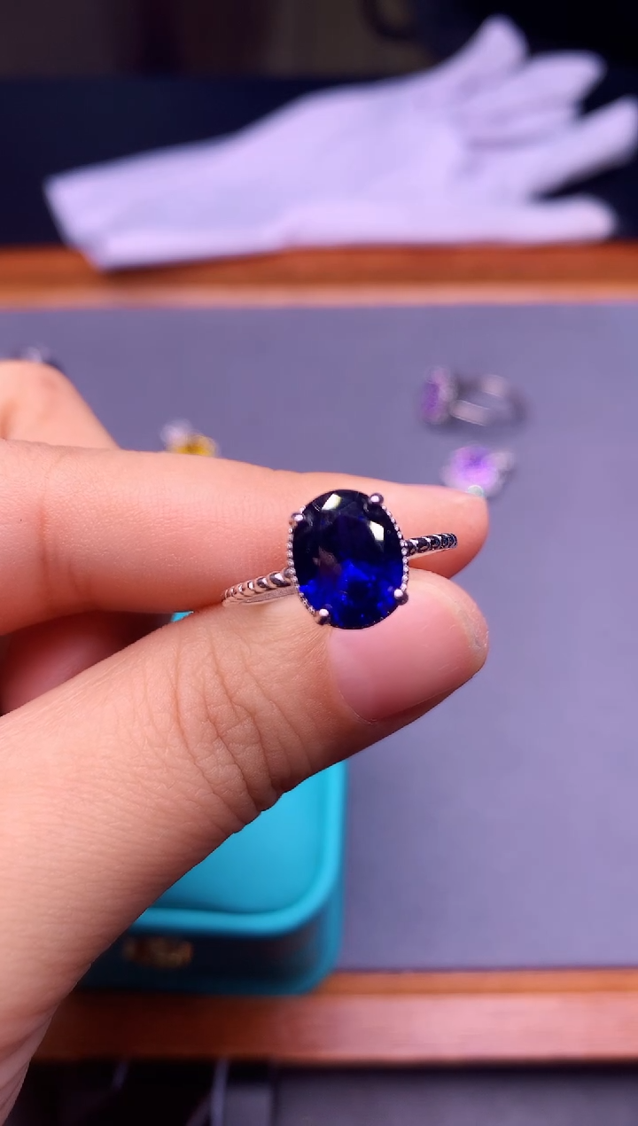【闪购商品】蓝宝石戒指银S925镶嵌............