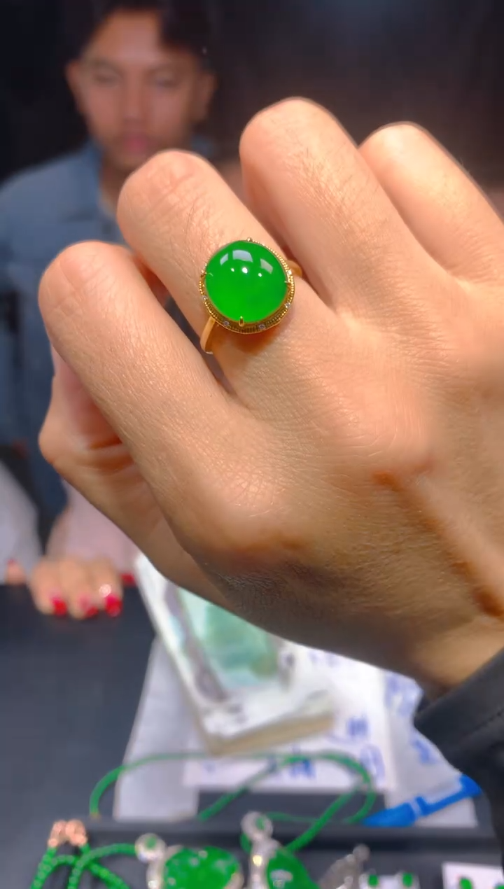 【闪购商品】定制翡翠18K金镶嵌130多样性发货（发其一）