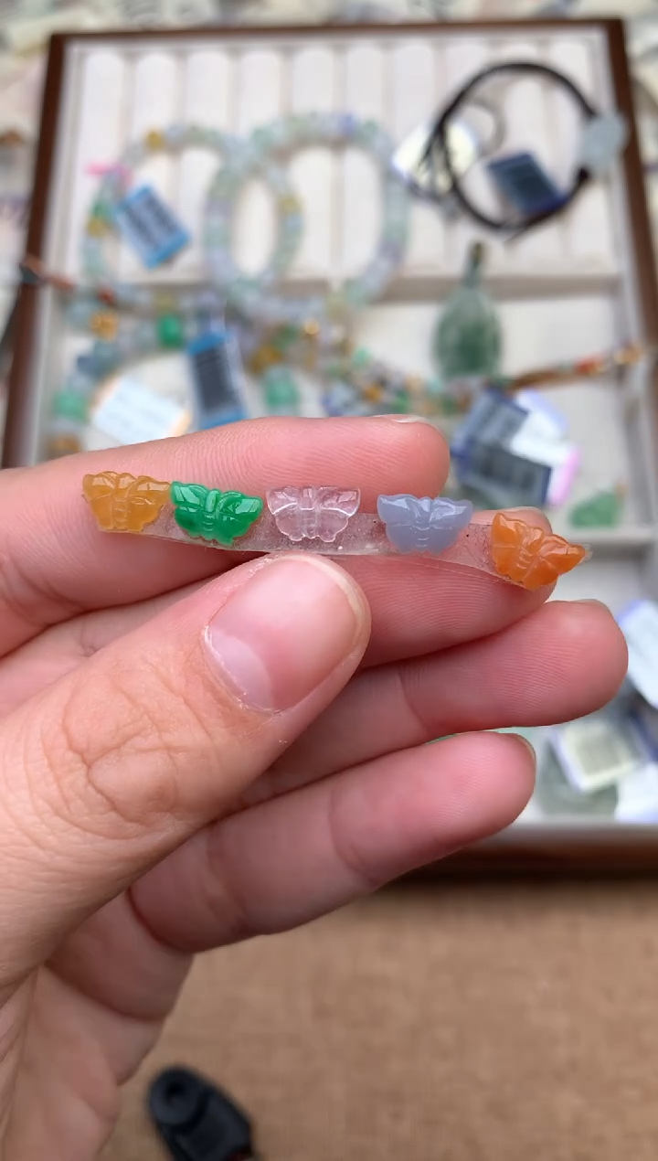 未镶嵌挂件翡翠一