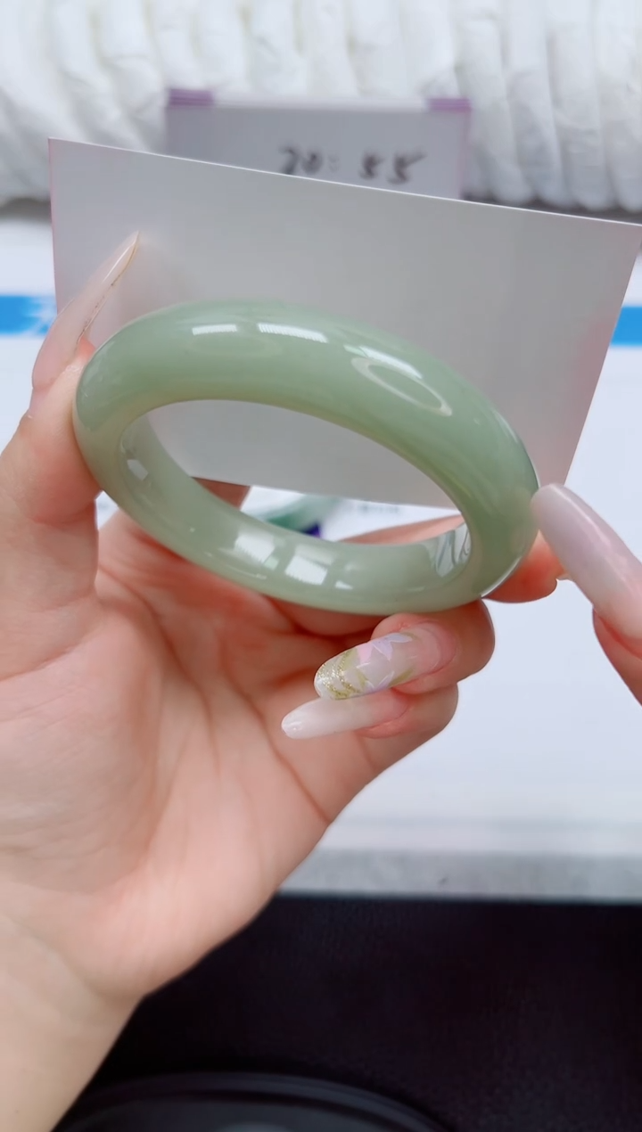 未镶嵌手镯石英质玉144-53/54